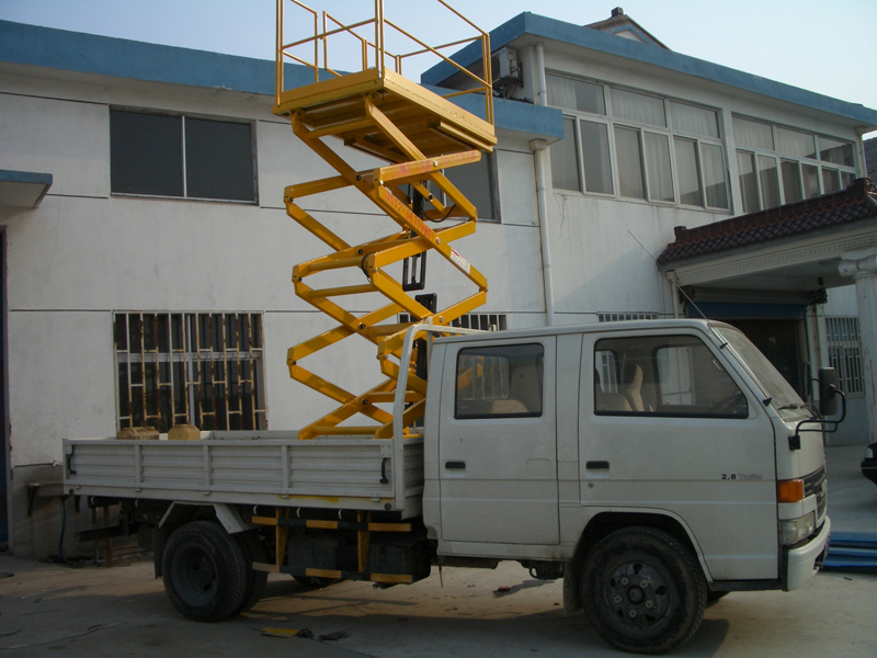 車載式高空作業(yè)臺